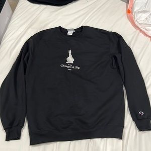 Chungus and Big Sweater